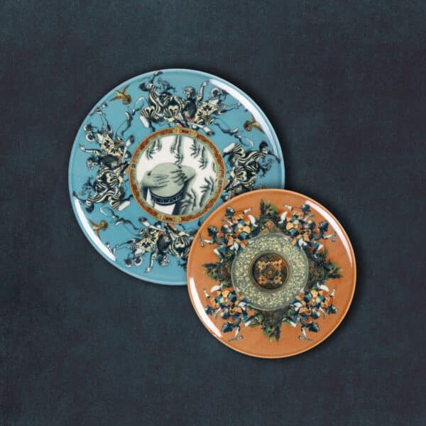 (არა)ჩვეულებრივი თეფშების ნაკრები „ დიმპიტაური“