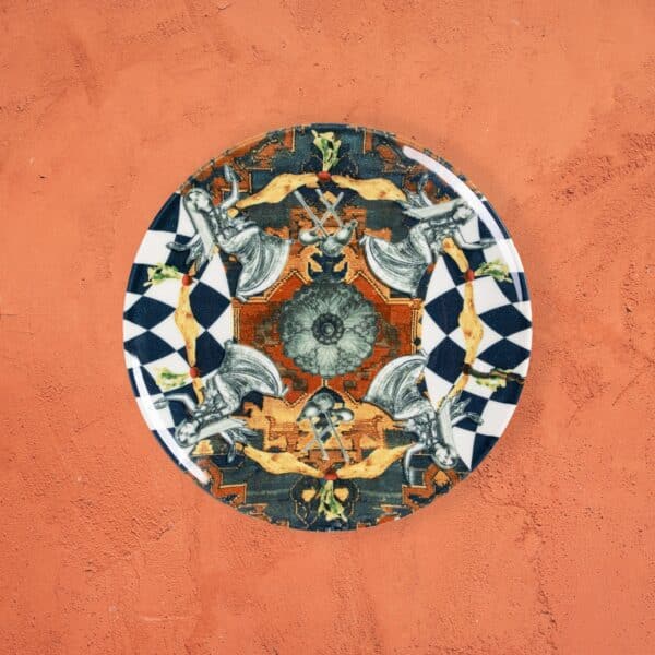 (არა)ჩვეულებრივი სალაღობო თეფში „ცანგალა და გოგონა“